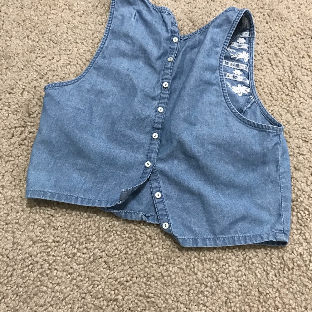 summer top bundle - Picture 6 of 8